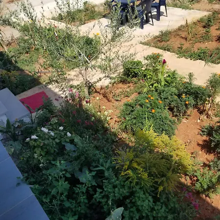 Konukevi Rey Garden