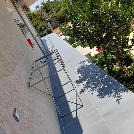 Rey Garden Avlonya